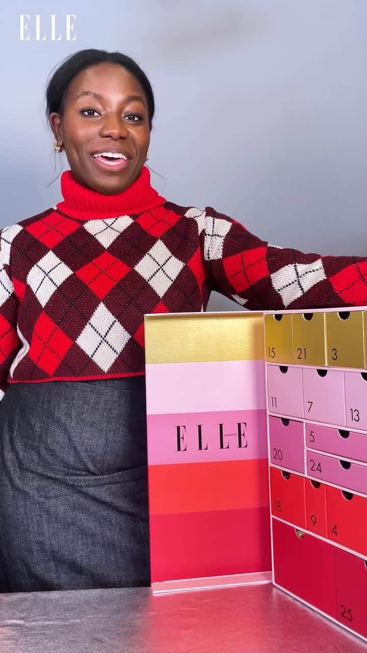 ELLE UKのインスタグラム：「ELLE UK contributor @ataowaji talks us through her three favourite products from the ELLE #BeautyAdventCalendar.   And now, in the Black Friday sale you can get your hands on it for just £99. That’s just £99 for £575 worth of products.  Find out more and get yours at the link in our bio.」