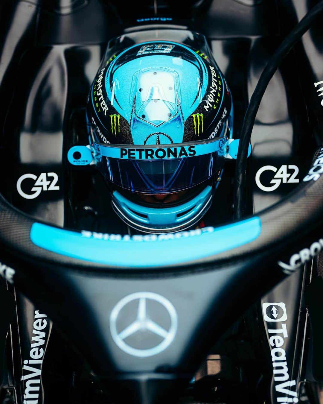 MERCEDES AMG PETRONASさんのインスタグラム写真 - (MERCEDES AMG PETRONASInstagram)「💬 “It will be a close fight but we’re ready to give it our all to come out on top.” 👊  Click the link in our bio for Toto’s full preview of the F1 2023 finale 📲」11月23日 3時20分 - mercedesamgf1
