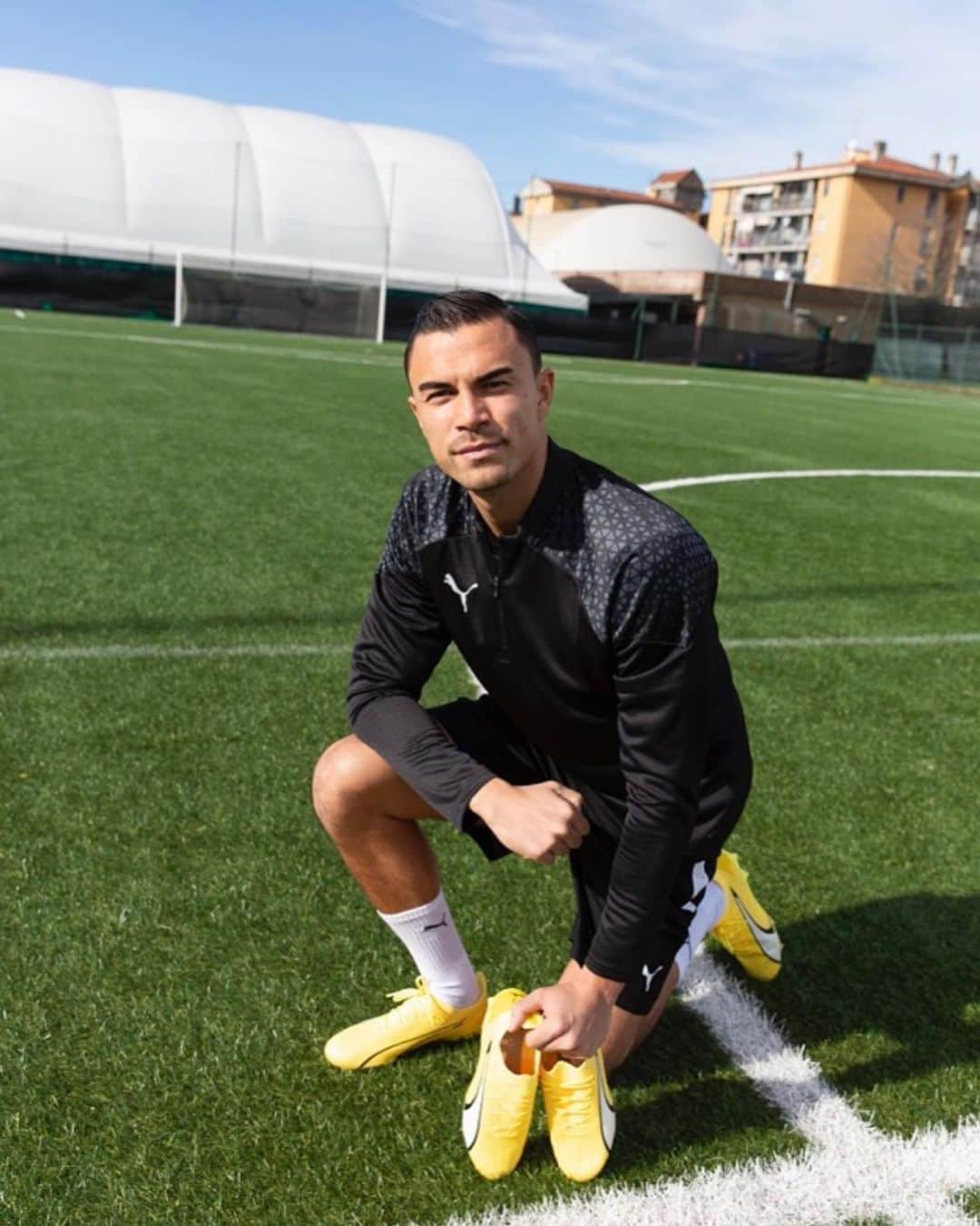 エミリオ・アウデロのインスタグラム：「We’re talking ULTRA speed 🔝🔝🔝 @puma.italy @pumafootball #PUMAULTRA #foreverfaster」