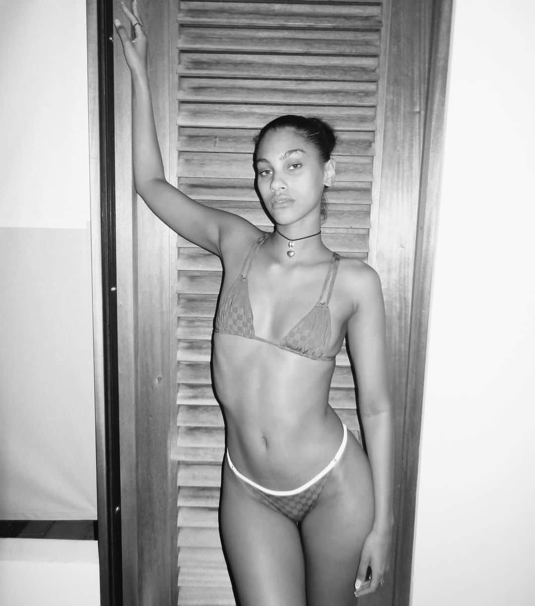 ACACIA SWIMWEARのインスタグラム：「We look good together.   p.s. all of these styles are up to 70% off. But not for long ;)」