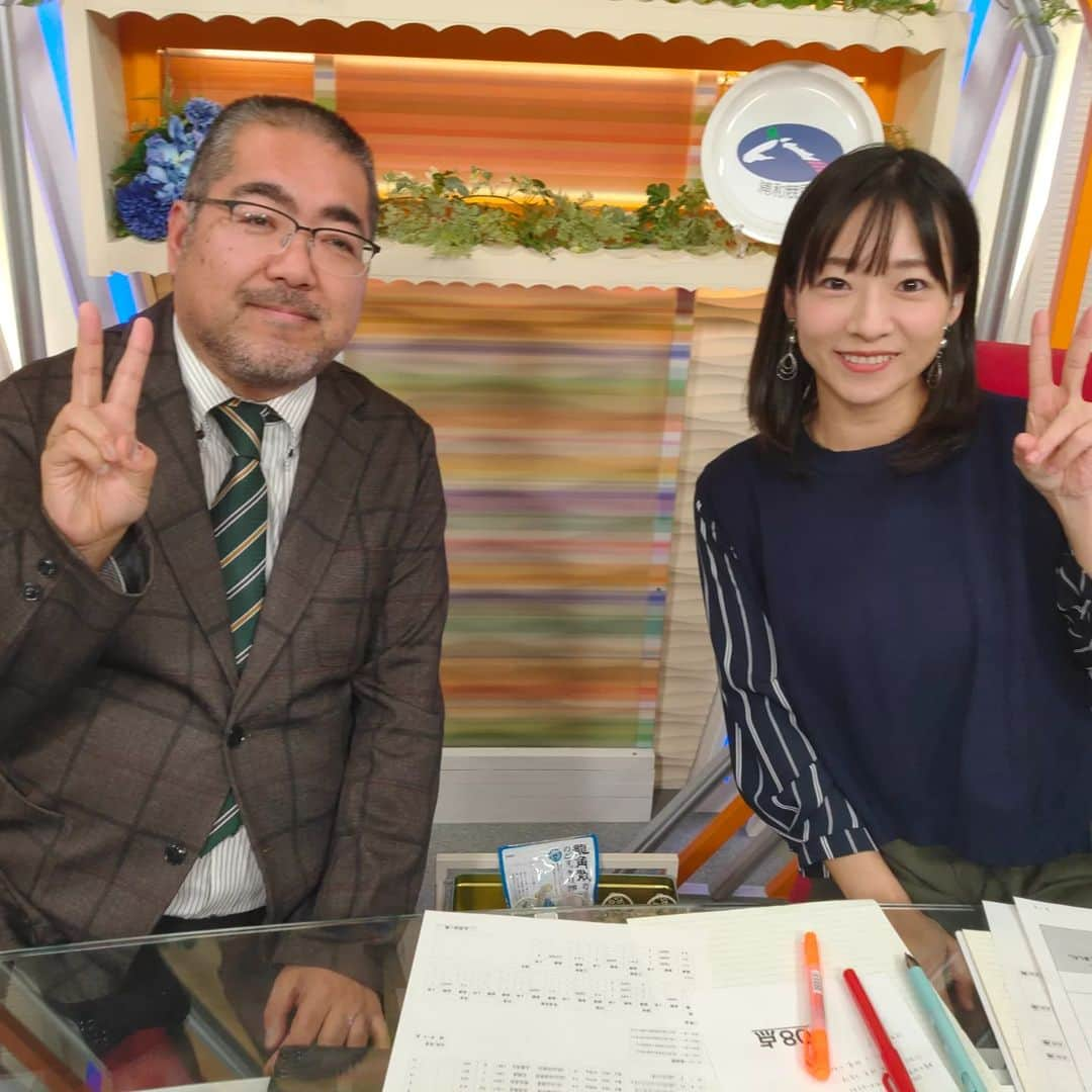 砂岡春奈さんのインスタグラム写真 - (砂岡春奈Instagram)「昨日は浦和競馬３日目 スカパーの解説でした いつもニコニコ砂岡春奈さんと  楽しくあっという間に最終レースまで駆け抜けました またよろしくお願いします  うちについたら疲れすぎて爆睡しちゃいました（笑） #浦和競馬 #砂岡春奈 #南関東地方競馬チャンネル #日刊競馬」11月23日 9時32分 - isaokaharuna