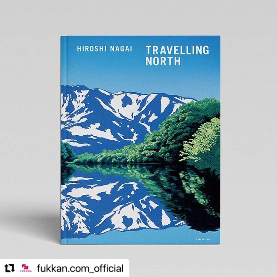 永井博のインスタグラム：「#Repost @fukkan.com_official with @use.repost ・・・ 2024年1月末刊行！ 「TRAVELLING NORTH」永井博  永井博が描く、風と太陽と大地、水と空気と花。そして音楽。  初期作品を含む総33点を収録した、北への旅。   不朽の名盤『A LONG VACATION』のジャケットワークを始め、数々のレコードジャケットや広告などで、1970年代から活躍を続ける人気イラストレーター・永井博。   プール、モダニズム住宅、ロードサイド、ヤシの木といったアメリカ的な風景を強い色彩とコントラストで描き、見た人が季節や解放感を感じることのできる作品の数々は、国内外、老若男女問わず人々の記憶に刻まれ、Tシャツやグッズ、CDジャケットや書籍などでそのイラストを目にする機会も増え続けています。   ここ数年の“CITY POP”再評価もあり、2023年の年始に行われた銀座 蔦屋書店での「THE JOURNEY BEGINS」展、8月の伊勢丹新宿店内イセタン ザ・スペースでの「Palm Street Songs」展などで、改めてその作品に触れられた方も多いのではないでしょうか。   今回は、トロピカルでクリアな風景イラストレーションを主に描いてきた永井が、訪れた北海道の雄大な自然にインスピレーションを受け描き上げた作品群の中から、夏～秋～冬～春へと流れる北への旅＝「TRAVELLING NORTH」をイメージさせる風景作品を中心に精選しました。   ヤシの木のでてこない風景をメインモチーフとしたものなど、展示会などではあまり目にすることのない作品も多く収録。永井博作品の特徴でもあり基軸にもなっている「懐かしさ」の哲学も随所にちりばめられています。   旅のお供に、ぜひあなただけの理想の一枚を本書の中から見つけてください。   詳細は復刊ドットコムのサイトから。  #復刊ドットコム #復刊 #出版社 #おすすめ本  #読書 #読書好き #本の紹介 #本のある暮らし #永井博 #hiroshinagai #松本隆 #大瀧詠一 #イラストレーター #alongvacation #niagarasongbook #timegoesby #シティポップ #poolside #レコード #シティポップ #citypopmusic #japanesepop」