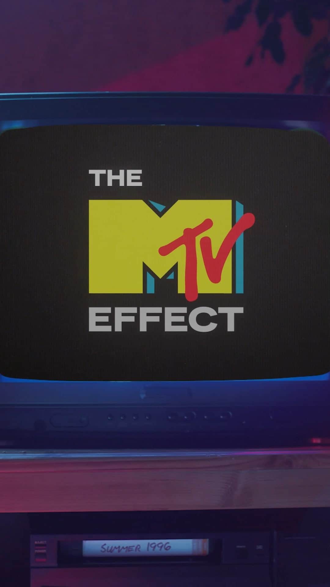 MTVのインスタグラム：「When MTV hit play on hip-hop, the game was forever changed ▶️  This is #TheMTVEffect – a 5-part series hosted by @Dometi_, highlighting how legendary emcees teamed up with MTV to take over music, pop culture, and the world 💯  Complete with interviews with your faves, and moments from the MTV vault. New episodes drop right here, every Wednesday at 4p ET.」