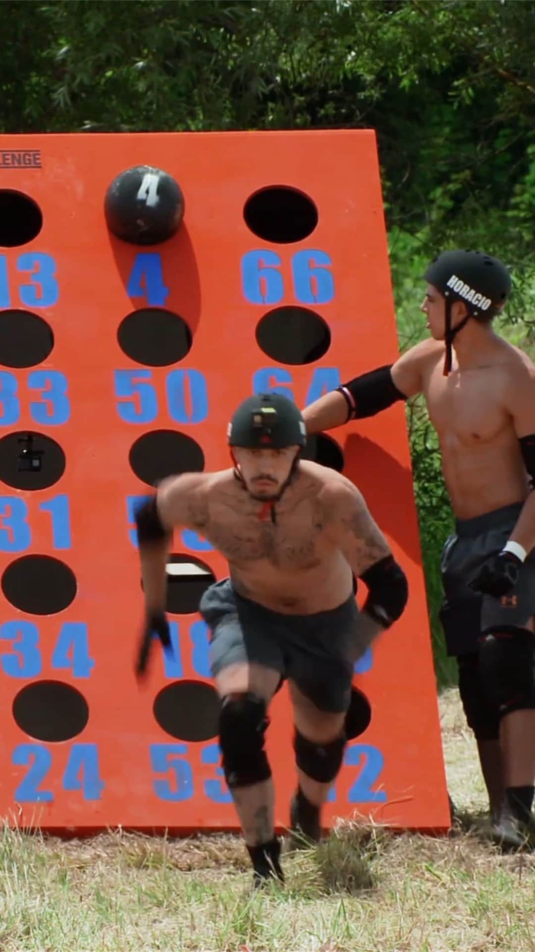 MTVのインスタグラム：「This is not your grandmother's Bingo ⚫️ Keep it on MTV for a new episode of #TheChallenge39, followed by #MTVCribs – tonight starting at 8/7c.」