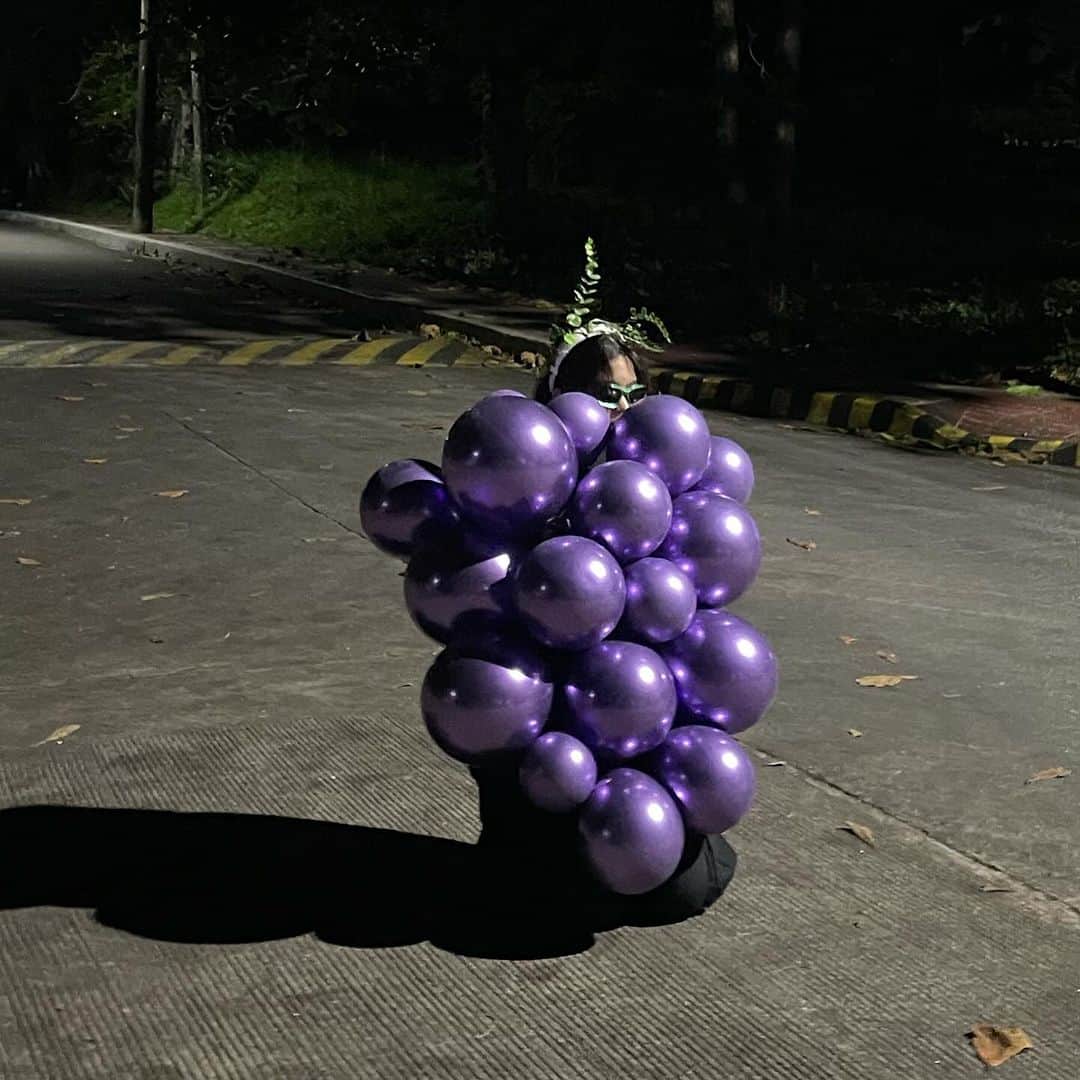 Niana Guerreroさんのインスタグラム写真 - (Niana GuerreroInstagram)「i love grapes」10月30日 16時24分 - nianaguerrero