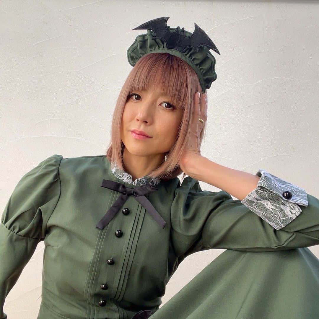 hitomiさんのインスタグラム写真 - (hitomiInstagram)「. . ハッピーハロウィン！👻🎃 . . #happyhalloween  #ハッピーハロウィン  #ハロウィンコスプレ」10月30日 16時35分 - hitomi_official