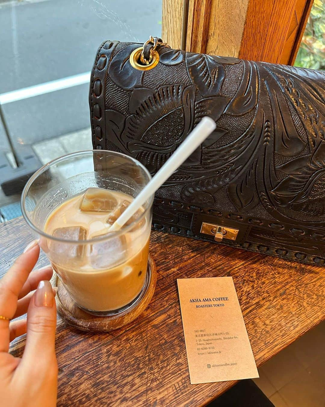 細沼紗花さんのインスタグラム写真 - (細沼紗花Instagram)「leatherとcoffeeと nailと…♡」10月30日 16時43分 - sayaka_hosonuma