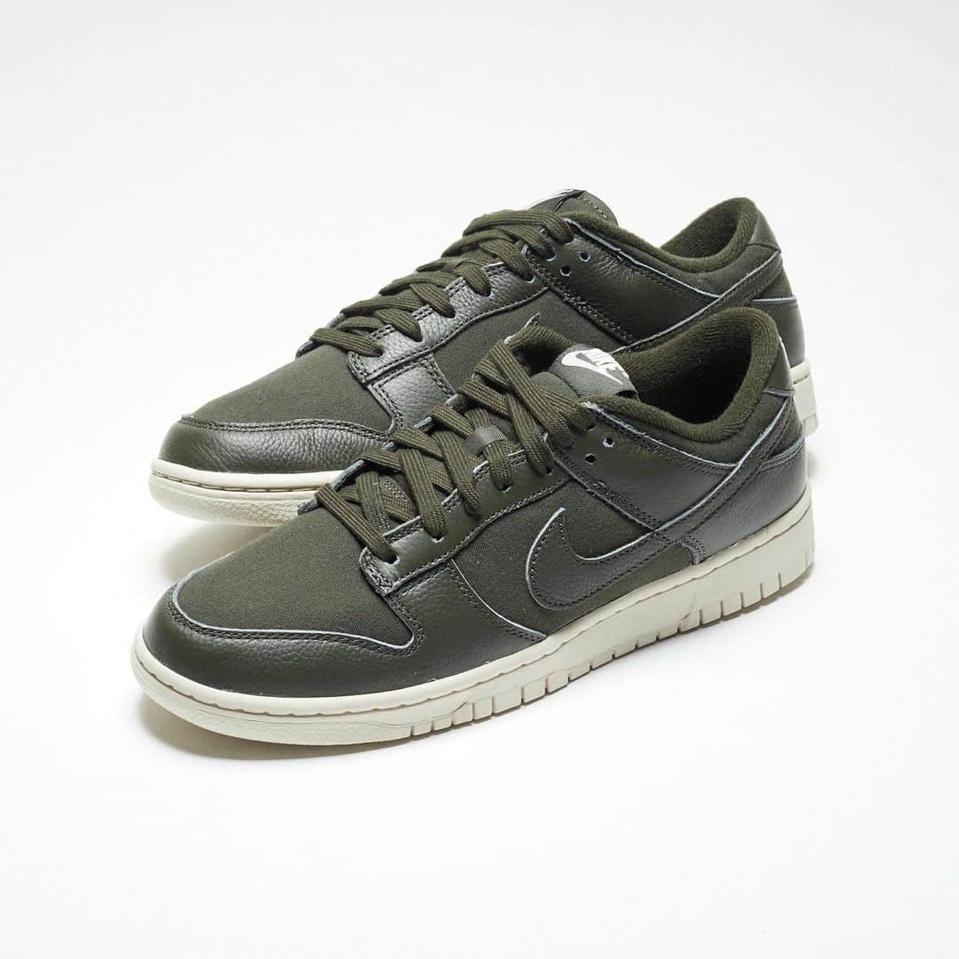 UNDFTDのインスタグラム：「Nike Dunk Low Premium ‘Sequoia’ // Available Monday, 10/30 at 11am at UNDEFEATED La Brea, Silver Lake, Santa Monica, Glendale, Phoenix, New York and 7am PST at Undefeated.com  @nike」