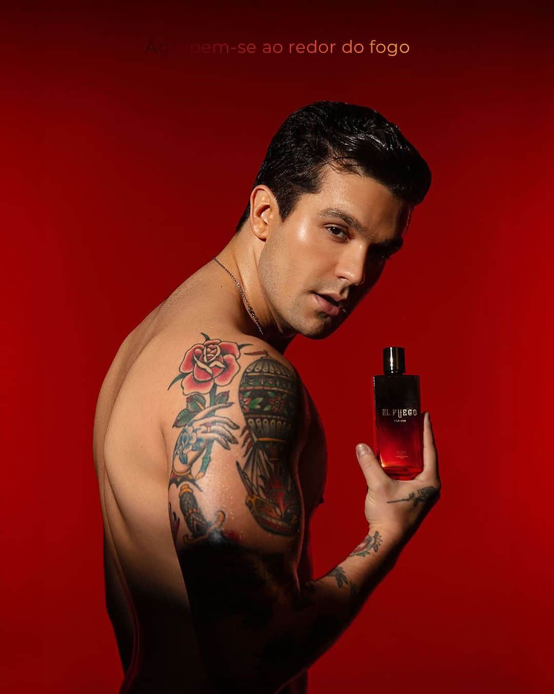 ルアン・サンタナのインスタグラム：「EL FUEGO Amanhã - 18h www.luansantana.store  “agrupem-se ao redor do fogo”.」