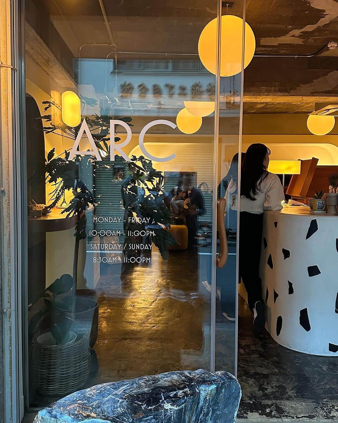 大槻アイリさんのインスタグラム写真 - (大槻アイリInstagram)「🥱🍂☕️🕰️」10月30日 9時25分 - airi_otsuki