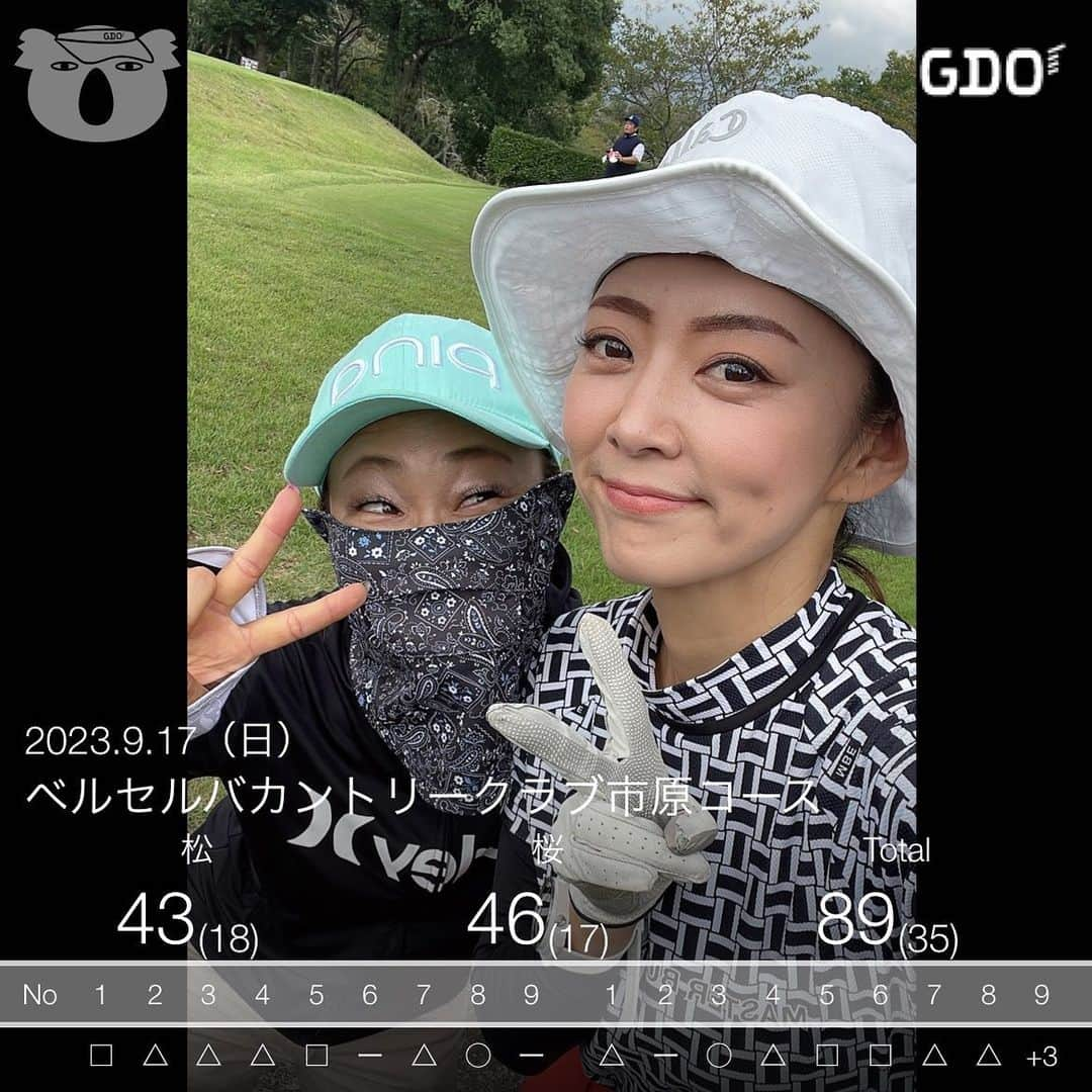 みかんのインスタグラム：「だいぶ前なんだけど(笑) 80台出たんだぁ⤴︎⤴︎⤴︎👍⛳️ めちゃ嬉しかったなぁ〜〜〜🏌️‍♀️ ギリ89だけどね😆 美保子プロと嬉しくて抱擁しちゃった😂 色々とアドバイスしてくれてありがとう💕 プロってカッコ良すぎる😙  #ゴルフ #ゴルフ大好き #初の80台 #5月までは100叩いてたのに #美保子プロのおかげでスコアアップした #次の目標は80前半 #ゴルフ好きすぎてその為だけにDAZNにはいる」