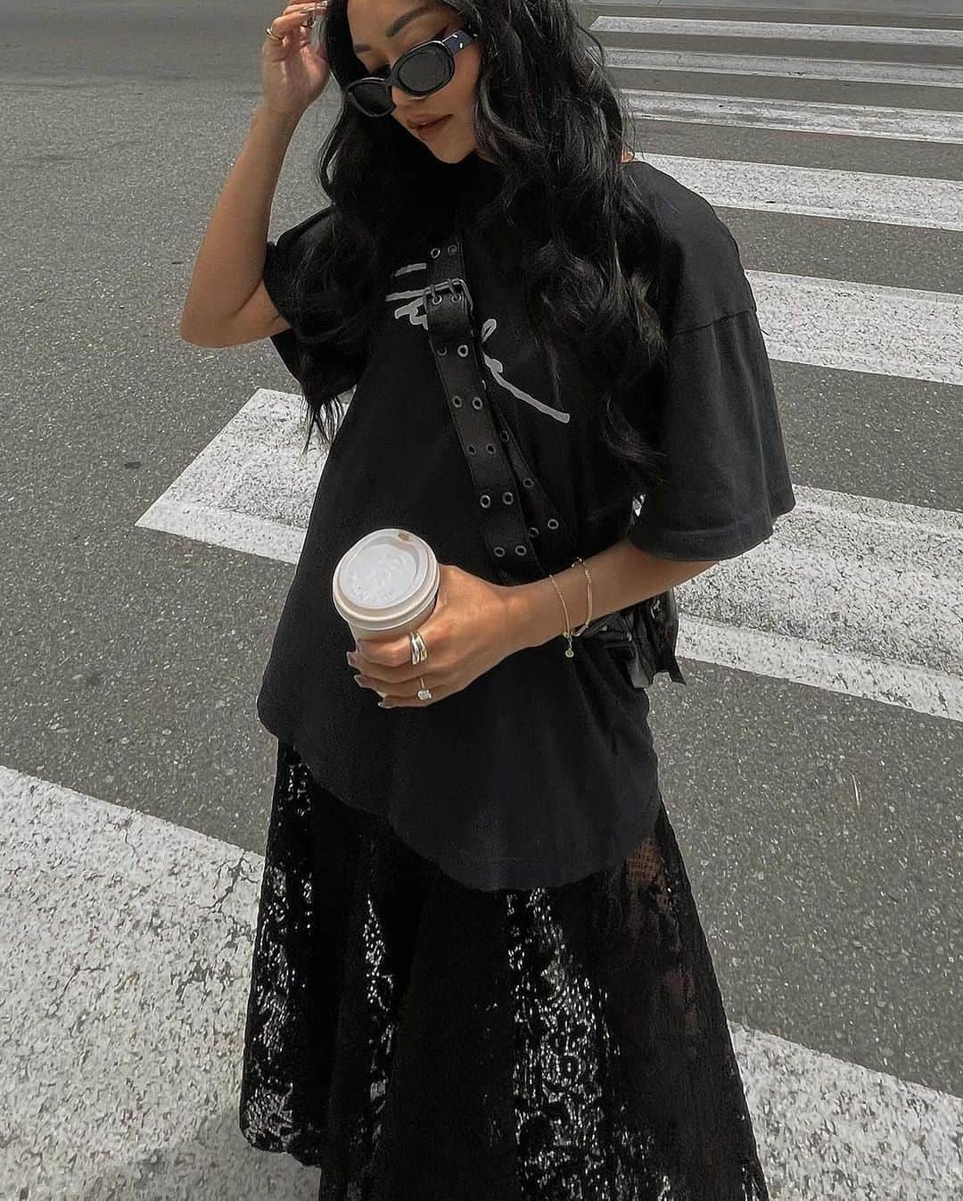freepeopleさんのインスタグラム写真 - (freepeopleInstagram)「Starting the week off right with @paudictado. Link in bio to shop. #WhenYouWearFP」10月30日 10時15分 - freepeople