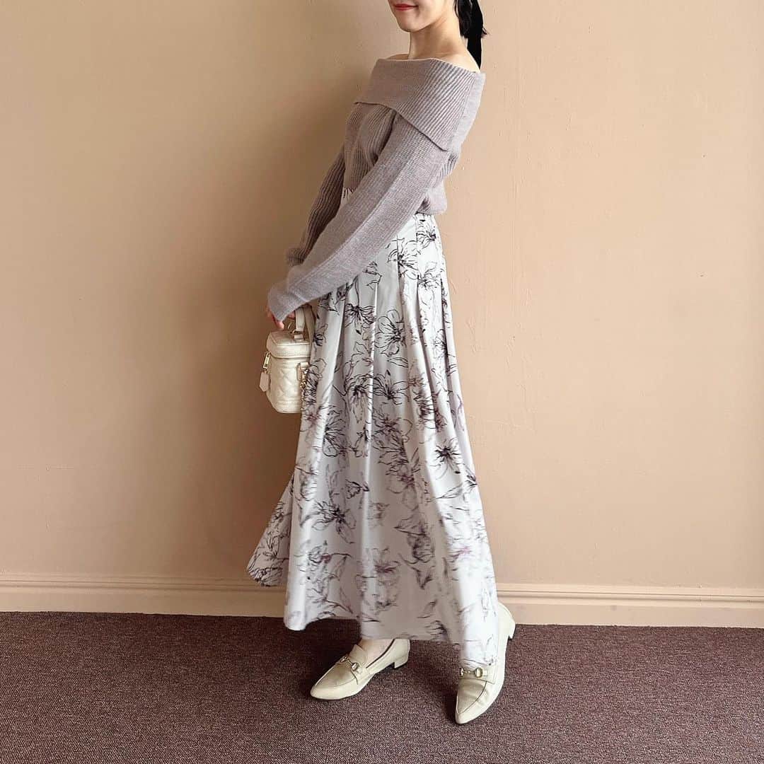AnMILLEさんのインスタグラム写真 - (AnMILLEInstagram)「winter new item ㅤㅤㅤㅤㅤㅤㅤㅤㅤㅤㅤㅤㅤ \ 11月中旬入荷予定 / #オフショルショートニット ¥6,900 【OW/PI】 ㅤㅤㅤㅤㅤㅤㅤㅤㅤㅤㅤㅤㅤ #アンミール #anmille」10月30日 10時32分 - anmille.official