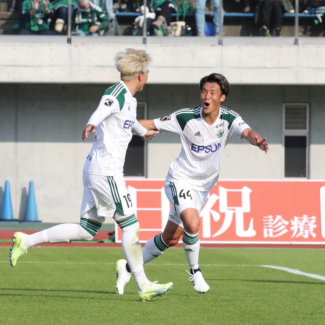 松本山雅FCさんのインスタグラム写真 - (松本山雅FCInstagram)「2023.10.28 Meiji Yasuda J3 League Matchweek 33 Sagamihara 0-2 Matsumoto #松本山雅fc #matsumotoyamaga #yamaga #OneSoul」10月30日 10時34分 - matsumoto.yamagafc