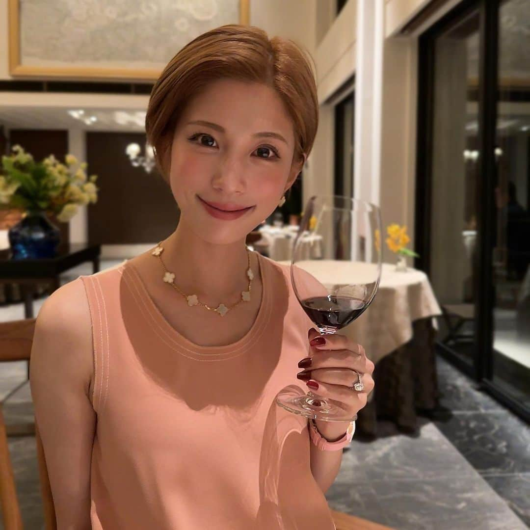 CHIHIRO♡さんのインスタグラム写真 - (CHIHIRO♡Instagram)「沖縄1日目の夜ごはんは  HIRAMATSUのフレンチで🌺  #hiramatsu #okinawa #dinner  #沖縄 #旅行 #国内旅行 #よるごはん」10月30日 10時47分 - chipipipi918