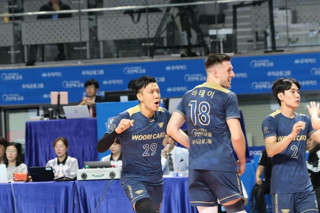 大竹壱青さんのインスタグラム写真 - (大竹壱青Instagram)「〜2023.10.25〜  Match Photos VS 大韓航空　  #isseiotake  #우리카드우리won #mcdavid  #sev_sports #lill1star」10月30日 11時15分 - issei_otake