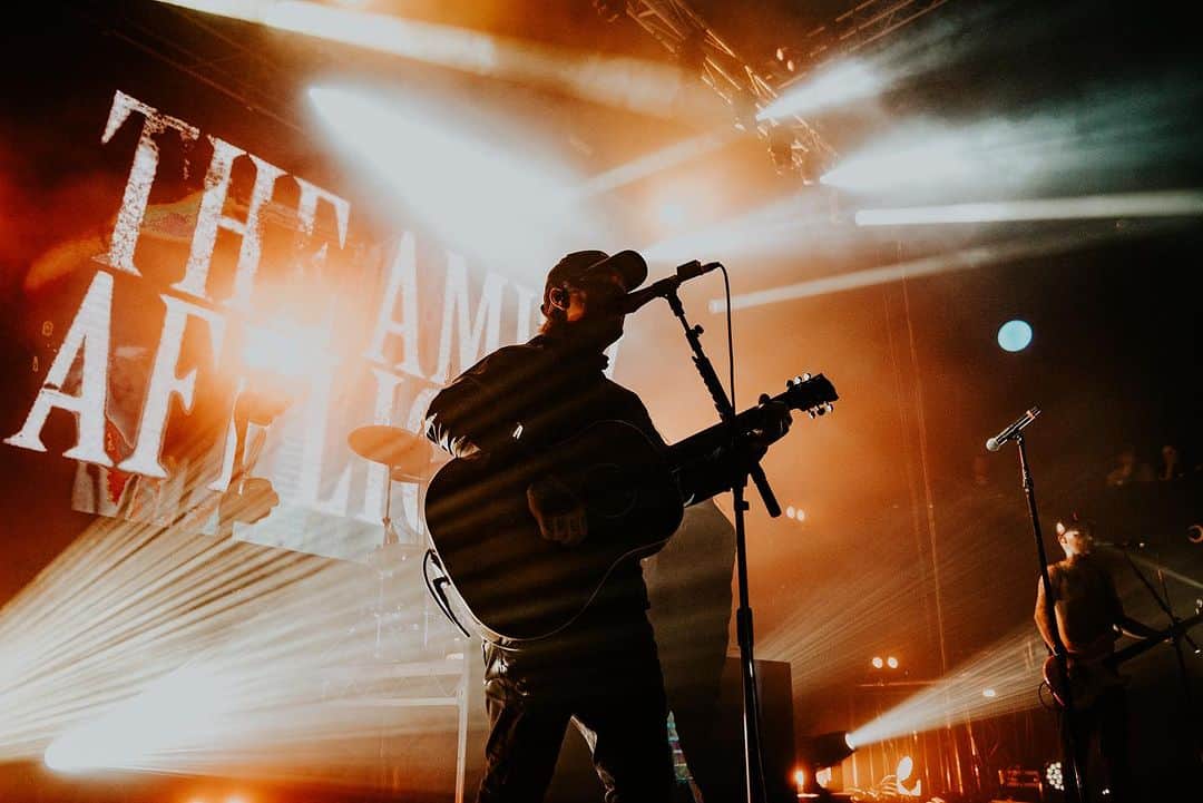 The Amity Afflictionさんのインスタグラム写真 - (The Amity AfflictionInstagram)「Thanks for a great last show, Fremantle! Massive shout out to @silverstein @earthcaller @only1winnerzcircle and everyone that came out to the shows, that was one for the books 🖤🖤  📸 @tomise」10月30日 11時08分 - theamityaffliction