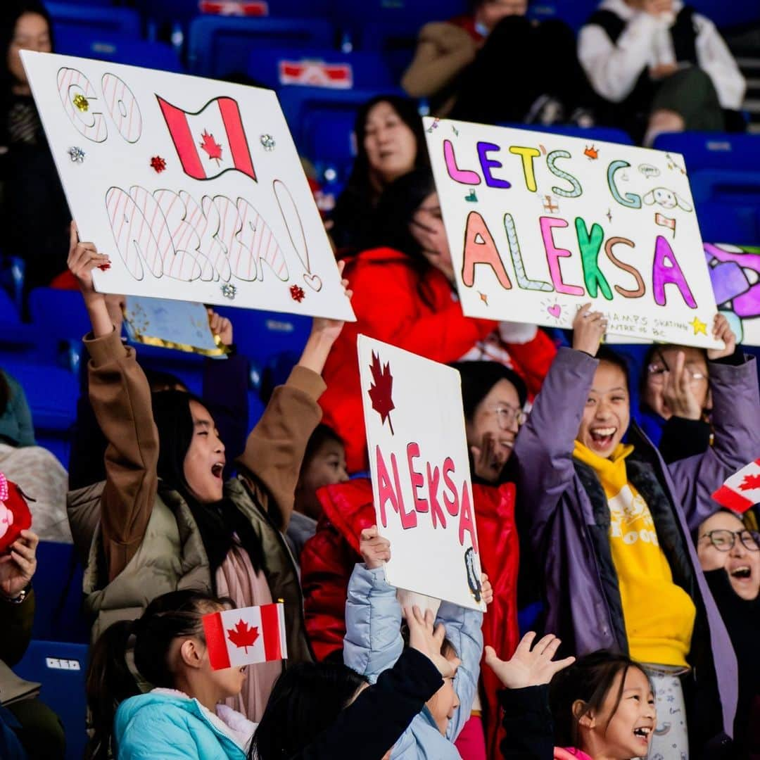 Skate Canadaさんのインスタグラム写真 - (Skate CanadaInstagram)「The second stop of the ISU Grand Prix series did not disappoint! Thank you to all the athletes, coaches, volunteers & fans who made this week so memorable 🙏  ________________  La deuxième étape de la série du Grand Prix n'a pas déçu ! Merci à tous les athlètes, entraîneurs, bénévoles et fans qui ont rendu cette semaine si mémorable 🙏  📸 @danielleearlphotography」10月30日 11時28分 - skate_canada