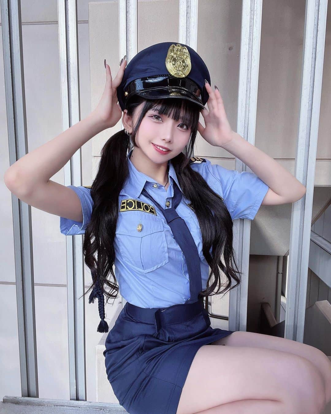 遠月とうかさんのインスタグラム写真 - (遠月とうかInstagram)「街の安全を保証します笑  #ポリス #ポリスコスプレ #ハロウィンコスプレ #ハロウィンコス #ポリスコス #japanesecosplay #japanesecosplayer #japanesegirl #policecosplay」10月30日 17時01分 - touka_1126