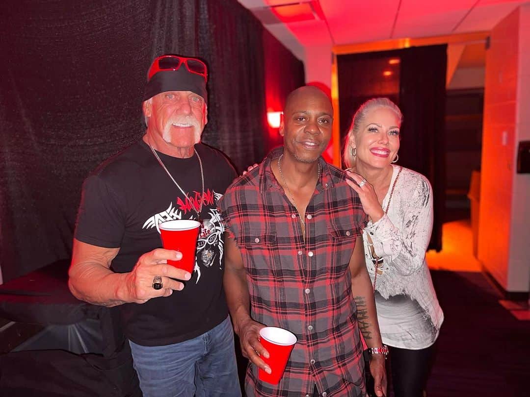 ハルク・ホーガンのインスタグラム：「Whatcha gonna do when @davechappelle & Hulkamania run wild on you brother?!?!」