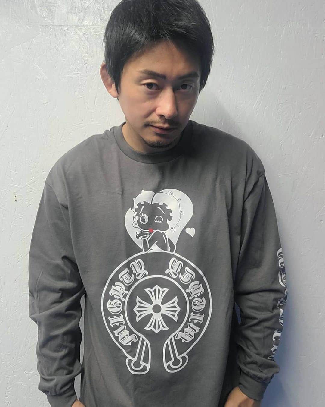 吉永啓之輔のインスタグラム：「@mighty_shop_official  ロンT」