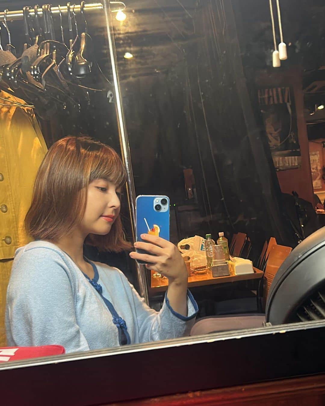 坂口有望さんのインスタグラム写真 - (坂口有望Instagram)「#全国声波 26-34の旅の中で  ①水戸SONIC香ばしい看板の前で ②これのせいで最近宇都宮ナンバー凝視してる ③絵画風、完売御礼横浜ライブ写真 ④岐阜駅前、金ピカの織田さんと ⑤山梨談合坂ショッピングガチ勢 ⑥雰囲気だけで酔えたミヤザキナイト ⑦みんなで食べた鹿児島の炊き肉 ⑧熊本城周辺のマイナスイオン ⑨どの店のネームセンスもかなりいい大分  もう長距離移動も週末のライブの感じも慣れてきて、素直にツアーをたのしめてる感じがします🚢」10月30日 12時44分 - ami_sakagt