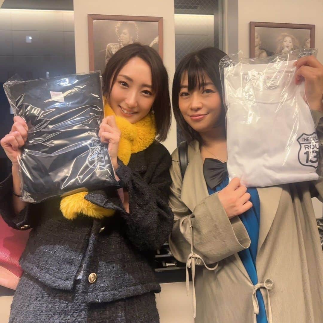 佐竹ななのインスタグラム：「IKURAさんのバースデーライブ行ってきました✨ たくさんの方々にお会いできて楽しかった！  #IKURA #バースデーライブ」