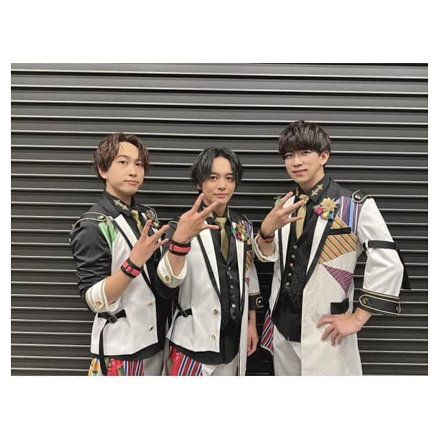 中島ヨシキさんのインスタグラム写真 - (中島ヨシキInstagram)「「SideM 8th STAGE ～ALL H@NDS TOGETHER～」👏 ご来場、配信でのご視聴、ありがとうございました！  2日間、最高の景色を見させていただきました。  写真いっぱい撮ったので、隙を見て載せていこう。  #SideM #SideM8th_Day1 #SideM8th_Day2 #伊東健人 #榎木淳弥  #高塚智人 #増元拓也 #笠間淳」10月30日 13時19分 - yoshiki_n_626