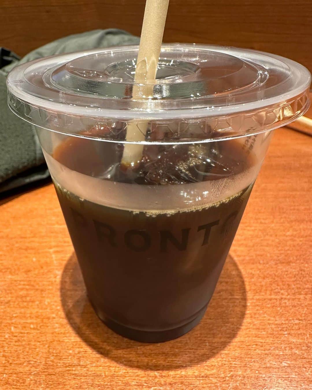 粕谷雄太のインスタグラム：「まだアイスコーヒー🤔」