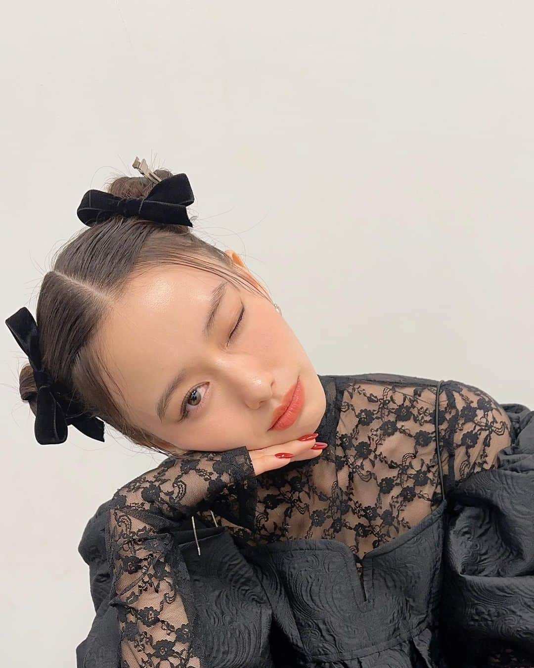 山本舞香さんのインスタグラム写真 - (山本舞香Instagram)「🦋🦋🖤🖤」10月30日 14時34分 - yamamotomaika_official