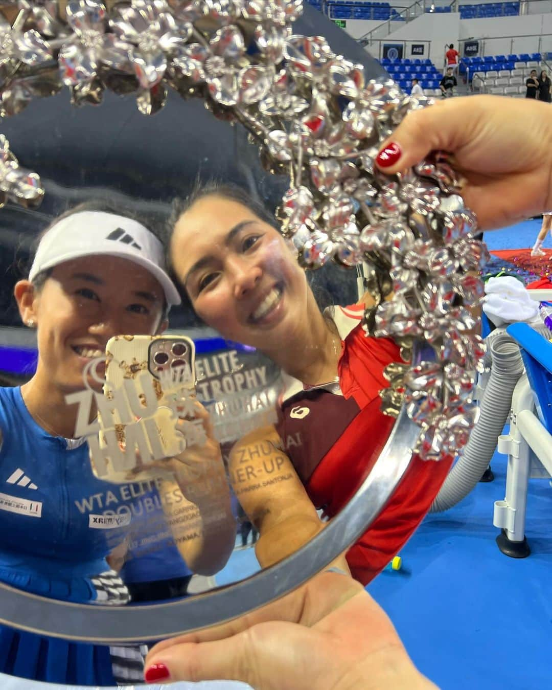 加藤未唯さんのインスタグラム写真 - (加藤未唯Instagram)「Couldn't win the last match of the season but still great week with @dila11 👯‍♀️❤️ Thank you for the support!!  準優勝でした🥈 でも楽しかったー！ありがとうございました😘」10月30日 14時47分 - miyukato1121