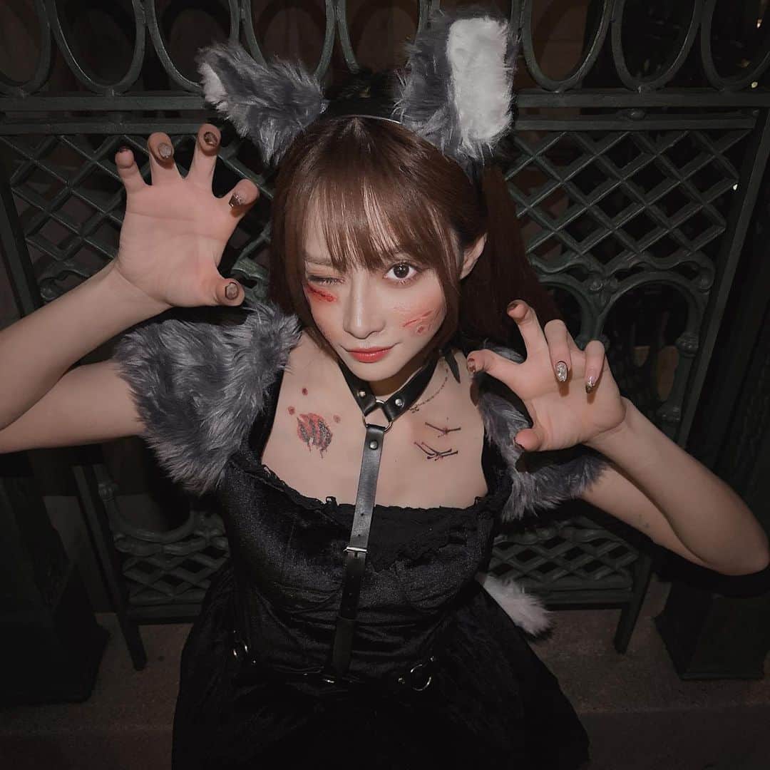 Raniのインスタグラム：「🐺🎃🍬🍭  #halloween #ユニバ #ホラーナイト #makeup #night」