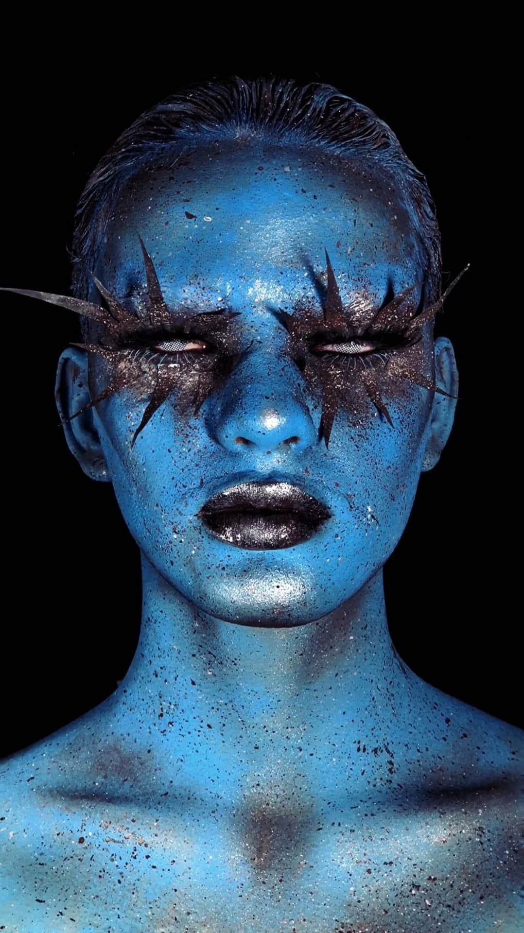 Instagramのインスタグラム：「“I present myself to the world as the boy of dreams.” —Makeup artist and designer @lucasmakeup (Lucas da Costa Reis) ⁣  ⁣ Lucas’ powerful makeup looks — with their signature omnipresent splashes, distinctive competing colors and slicked-back hair painted to match — provide a form of therapy, giving him strength to overcome anxiety and depression. ⁣  ⁣ “I not only do makeup, but I also give it life. I love creating makeup based on feelings, whether it’s sad, powerful, hurt or even happy, to convey what I’m feeling that day. My makeup is much more than just paint on my face, it’s a new version of me.” ⁣  ⁣ Video by @lucasmakeup  Music by Kausak」