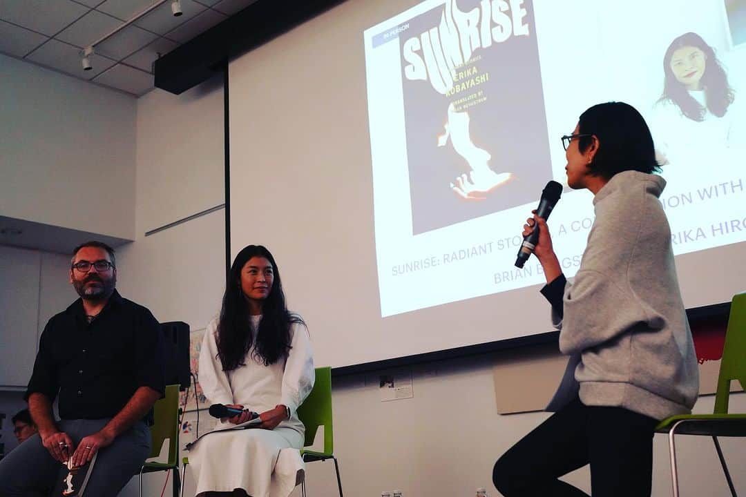 小林エリカのインスタグラム：「Japan Foundation LA @jflalc にてLos Angeles County Museum of Art (LACMA) @lacma のassociate curator of Japanese Art のRika Hiroさんとお話ししました。 寺尾紗穂 @sahoterao たちとつくった朗読歌劇「女の子たち　風船爆弾をつくる　Girls, Making Paperballon Bomb」の予告上映も。 創作のことや翻訳のこと、刺激的なお話したくさんでした。  Thanks @jflalc」
