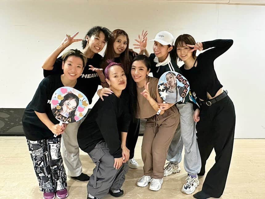 NaNaさんのインスタグラム写真 - (NaNaInstagram)「NaNa Special Dance Workshop❤️‍🔥2023.10.23 Presents by"7HEAVEN"  ライブの次の日もみんな踊れて最高に幸せでした🥹💕一生懸命食らいついてくれて、みんなのやる気に満ち溢れたWorkshopでした！✨みんなめちゃくちゃ素敵でした😍💖NANAKOとも二人で踊れて嬉しかったぁ🍋💛来ていただいた皆様、主催してくれたNANAKO、本当にありがとうございました🥰💕また会いましょうー❣️  #dance #dancer #choreography #choreographer #workshop #danceclass #japan #7HEAVEN #WAKAYAMA #和歌山」10月30日 17時53分 - nana_music