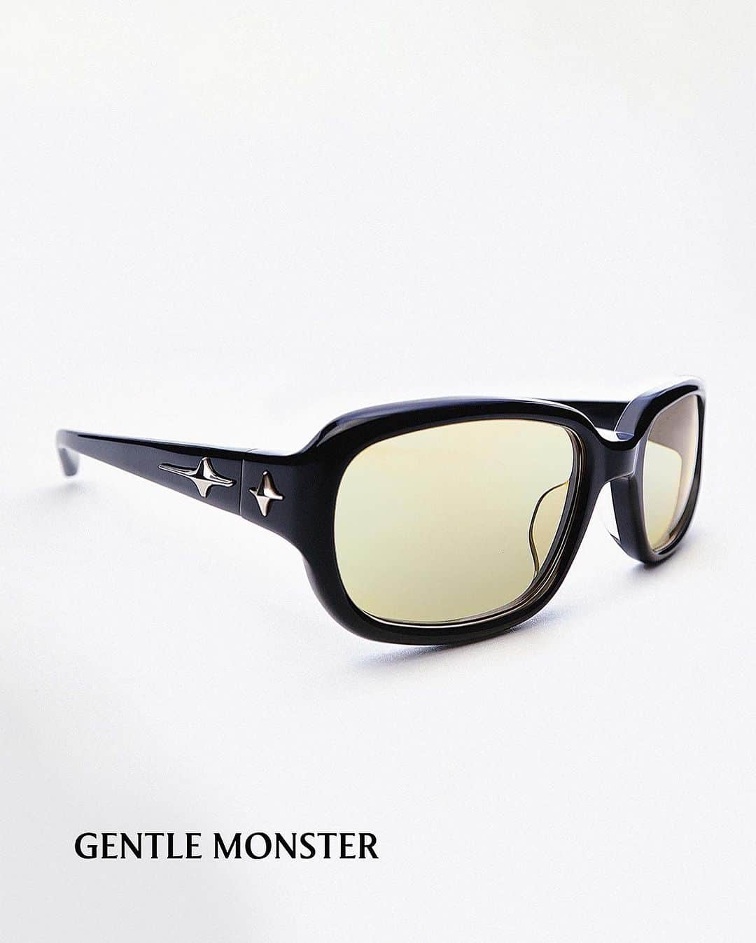 GENTLE MONSTERさんのインスタグラム写真 - (GENTLE MONSTERInstagram)「2024 OPTICAL COLLECTION presents a new direction for optical frames, seamlessly blending the refined metallic accents with a diverse range of tinted lenses.  Launching on November 2  2024 옵티컬 컬렉션은 정교하고 과감한 메탈 심볼 디테일이 돋보이는 템플과 다채로운 컬러의 틴트 렌즈가 어우러져 옵티컬 아이웨어의 새로운 방향성을 제안합니다.  11월 2일 발매  Photography @narangchoi   #GentleMonster #GentleHighSchool #GentleMonsterOptical」10月30日 18時17分 - gentlemonster