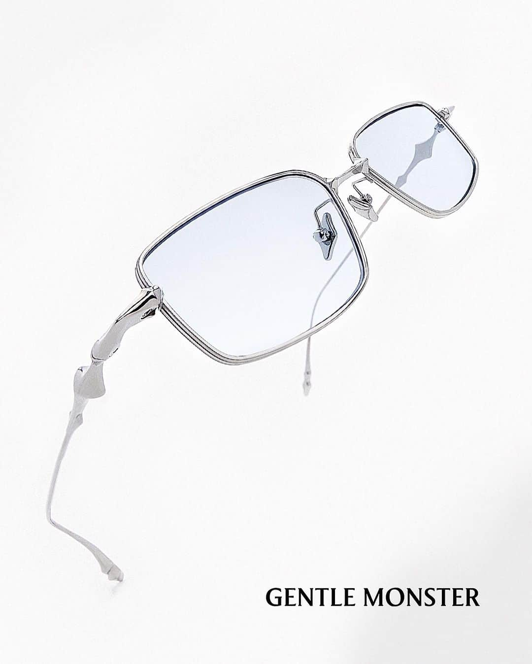 GENTLE MONSTERさんのインスタグラム写真 - (GENTLE MONSTERInstagram)「2024 OPTICAL COLLECTION presents a new direction for optical frames, seamlessly blending the refined metallic accents with a diverse range of tinted lenses.  Launching on November 2  2024 옵티컬 컬렉션은 정교하고 과감한 메탈 심볼 디테일이 돋보이는 템플과 다채로운 컬러의 틴트 렌즈가 어우러져 옵티컬 아이웨어의 새로운 방향성을 제안합니다.  11월 2일 발매  Photography @narangchoi   #GentleMonster #GentleHighSchool #GentleMonsterOptical」10月30日 18時17分 - gentlemonster