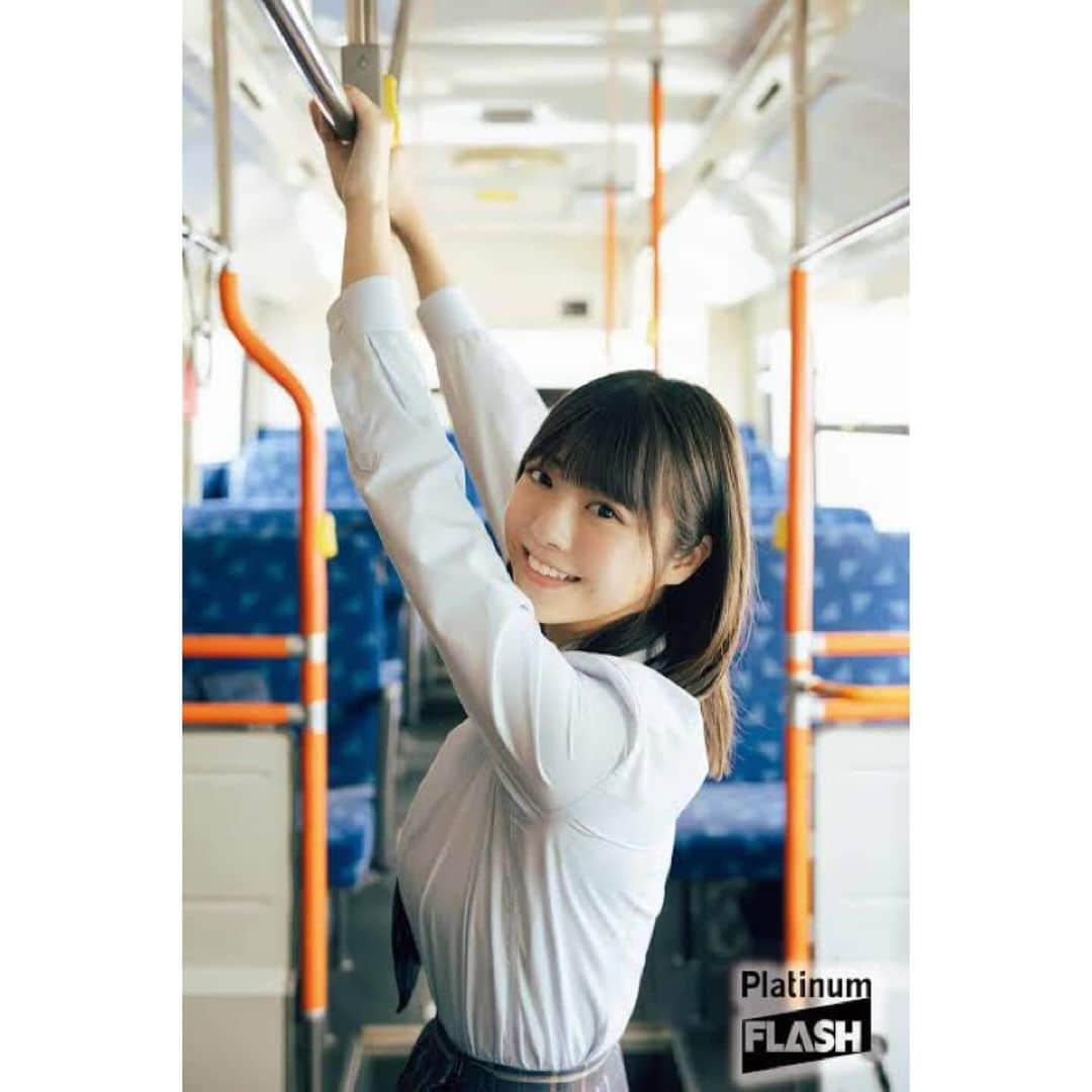 武井宏員さんのインスタグラム写真 - (武井宏員Instagram)「Platinum FLASH vol.24  #冨里奈央 #乃木坂46 #platinumflash   10月31日発売のplatinum FLASHにて乃木坂46の冨里奈央さんを撮影しました。   等身大の可愛い感じから、かっこいい写真まで撮らせていただいたので是非覗いてみてください。」10月30日 18時41分 - take1official