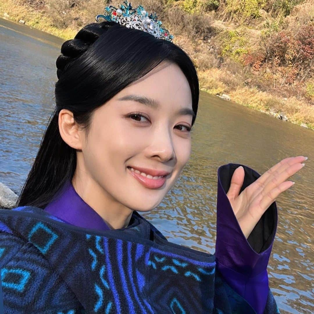 イ・チョンアさんのインスタグラム写真 - (イ・チョンアInstagram)「날이 곱군 🍁🍂🧡」10月30日 18時50分 - leechungah