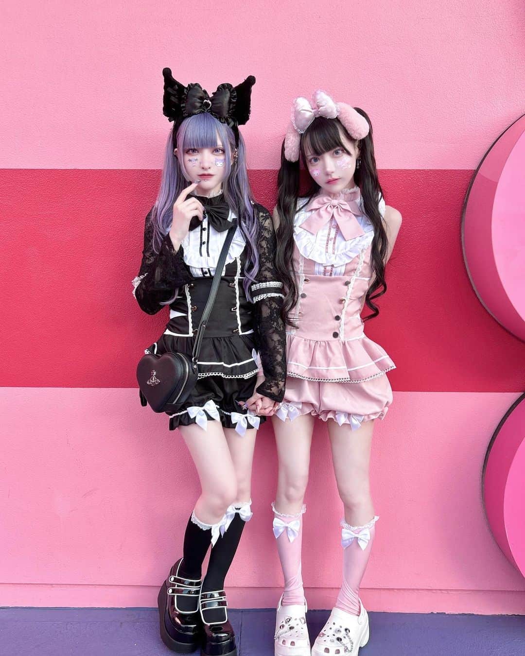 黒魅ららのインスタグラム：「クロミ♡マイメロ  ・ ・ ・  #ユニバ #マリームーン #地雷系」