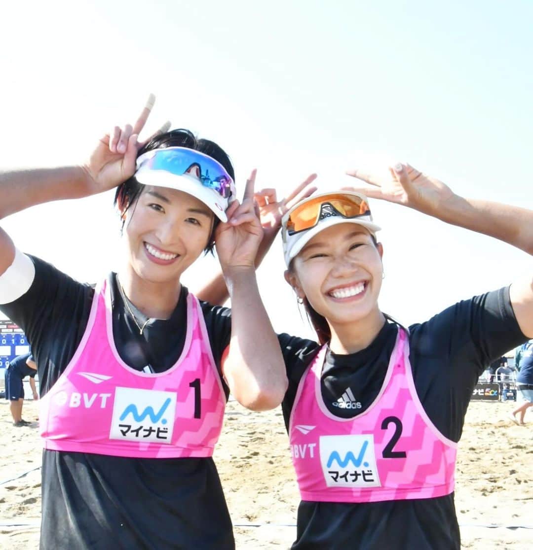 橋本涼加のインスタグラム：「. マイナビジャパンビーチバレーボールツアー第9戦松山大会優勝しました🥇  今大会も開催にご尽力いただいた関係者の皆様、 運営スタッフの皆様ありがとうございました。  トヨタ応援団の皆さま、ファンの皆さま たくさんの応援をありがとうございました😊  礼華のご縁のある土地で優勝することができて私も嬉しかった🙌🏼  次の日には移動して、試合のため中国に来ました。 頑張るぞ🇨🇳  #toyota  #beachvolleyball #japantour2023 #マイナビ #japan #愛媛 #松山」