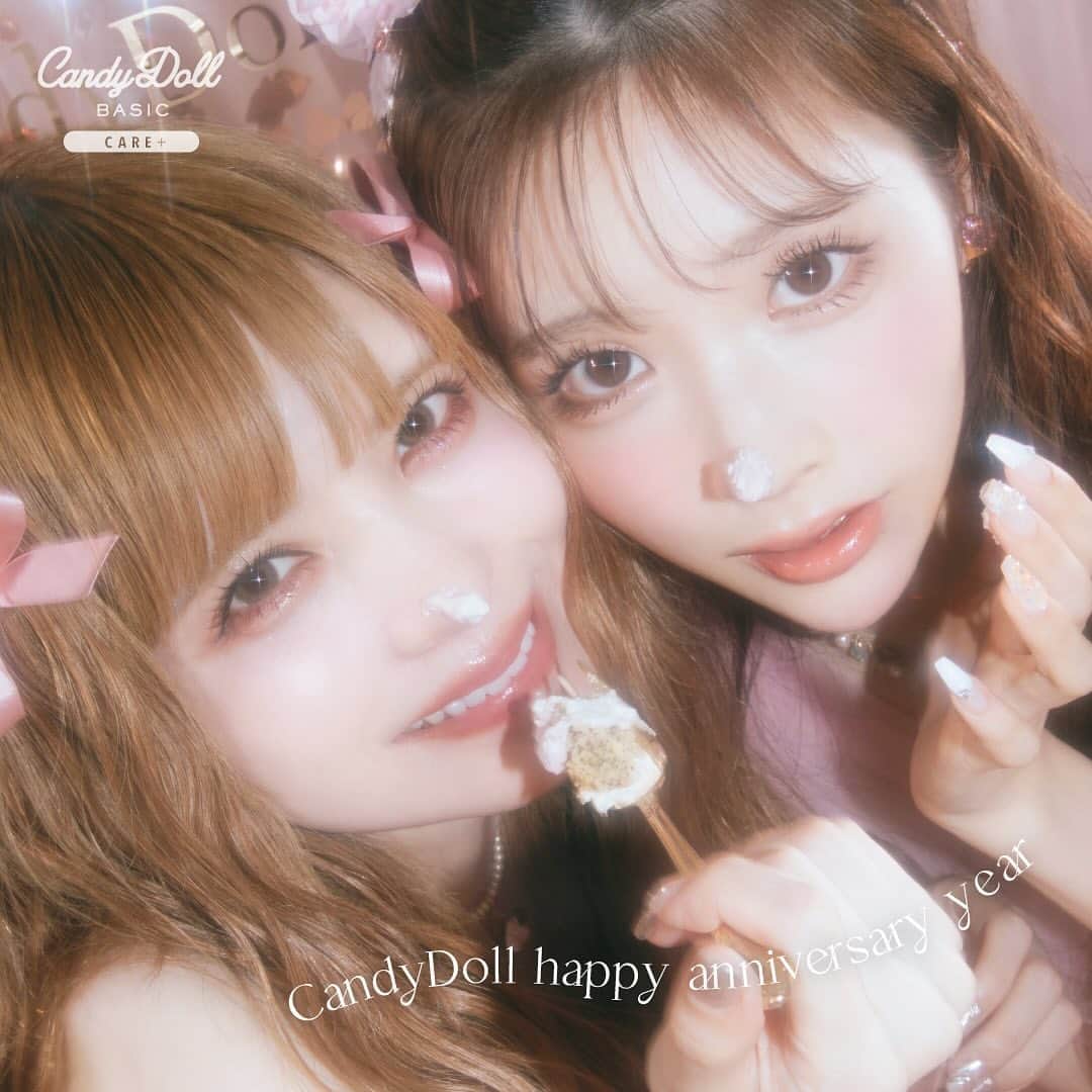 Candy Dollのインスタグラム：「. ／ CandyDollの15年間を振り返る 特設ページ公開中♡ ＼  公式HPではブランド15周年を記念した特設ページが公開中♡ ブランド設立時に発売したアイテムや ギャル時代のつばささんの画像も👀  詳細はプロフィールのハイライト 『15th anniversary』から チェックできます✨  　　 #CandyDoll#キャンディドール#益若つばさ #CandyDoll_15thAnniversary」
