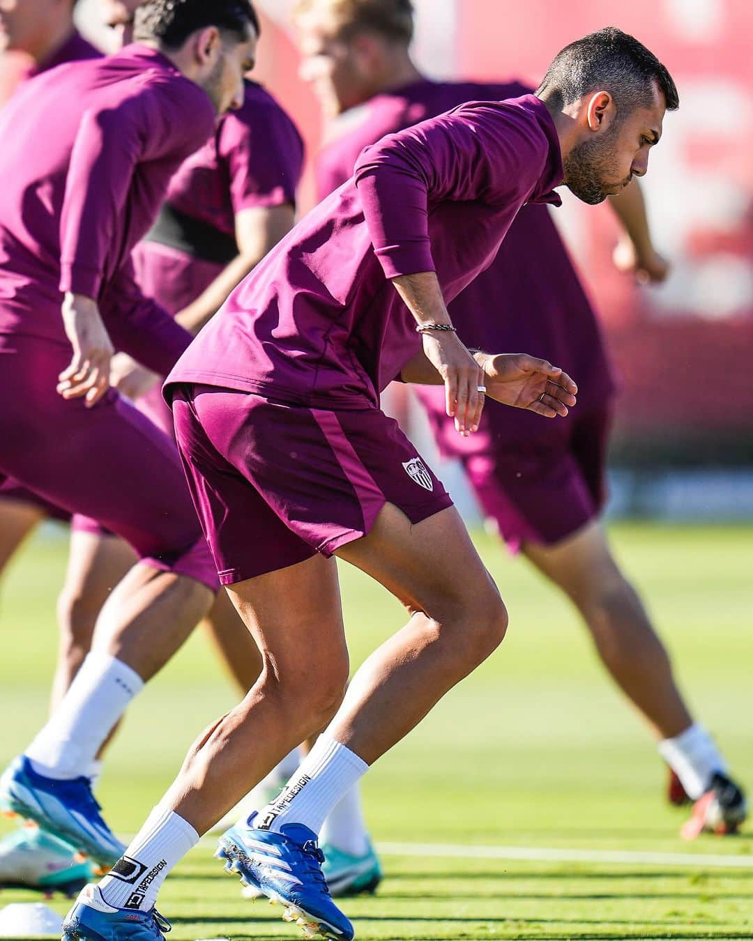 セビージャFCさんのインスタグラム写真 - (セビージャFCInstagram)「🏆 ¡Comienza la semana de #CopaDelRey! 🔥  #WeareSevilla #NuncaTeRindas #training #sevillafc #sevilla」10月30日 19時38分 - sevillafc