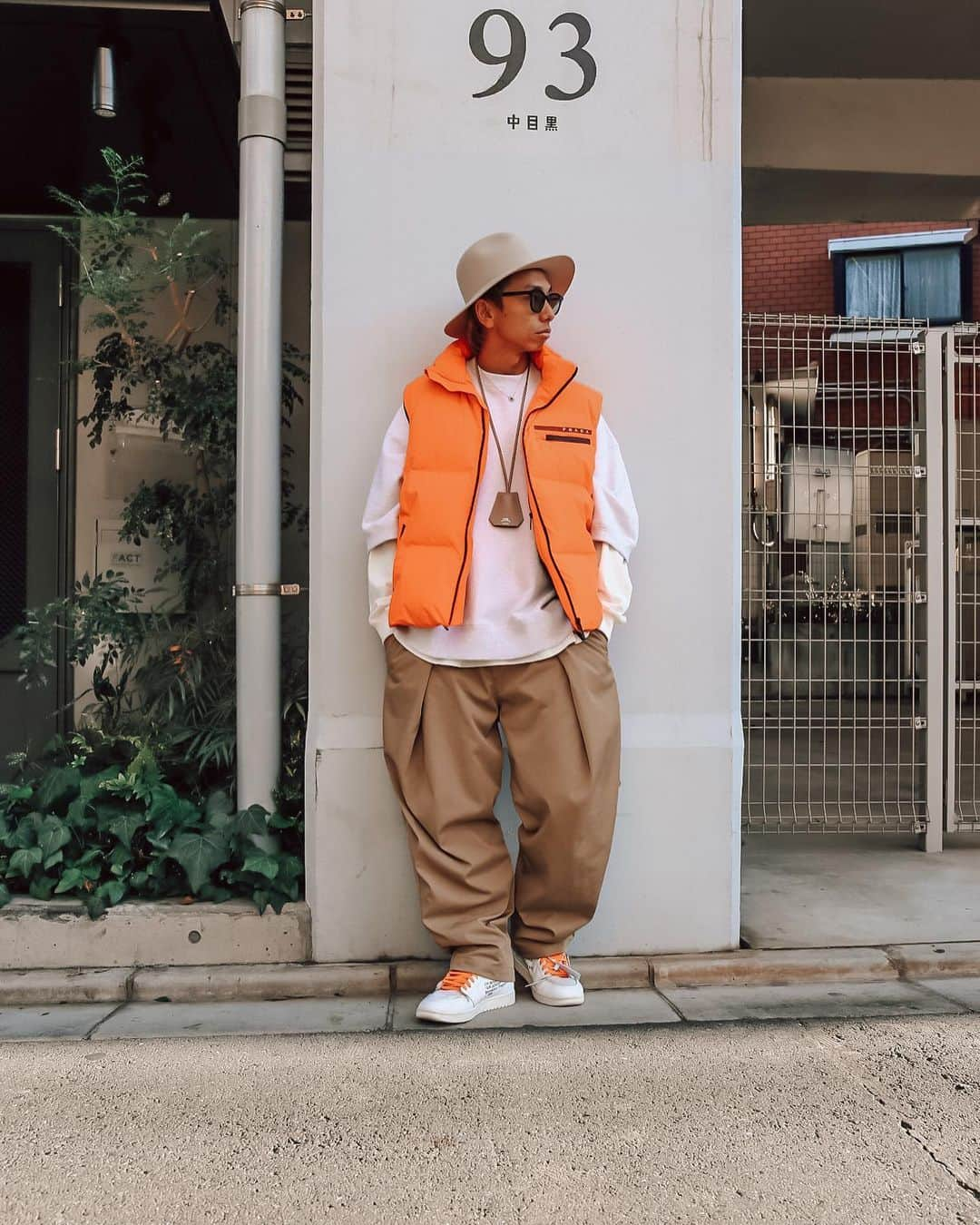 KING-MASAさんのインスタグラム写真 - (KING-MASAInstagram)「🍊🍊🍊  Staff Blog にて僕とスタッフコーディネートUpdate してます！随時更新して行くので良かったらCheck してみて下さい💪  僕以外のコーディネートも増やしていきます💪  Tops Large  Pants Large  175cm 70kg」10月30日 19時51分 - kingmasa2014