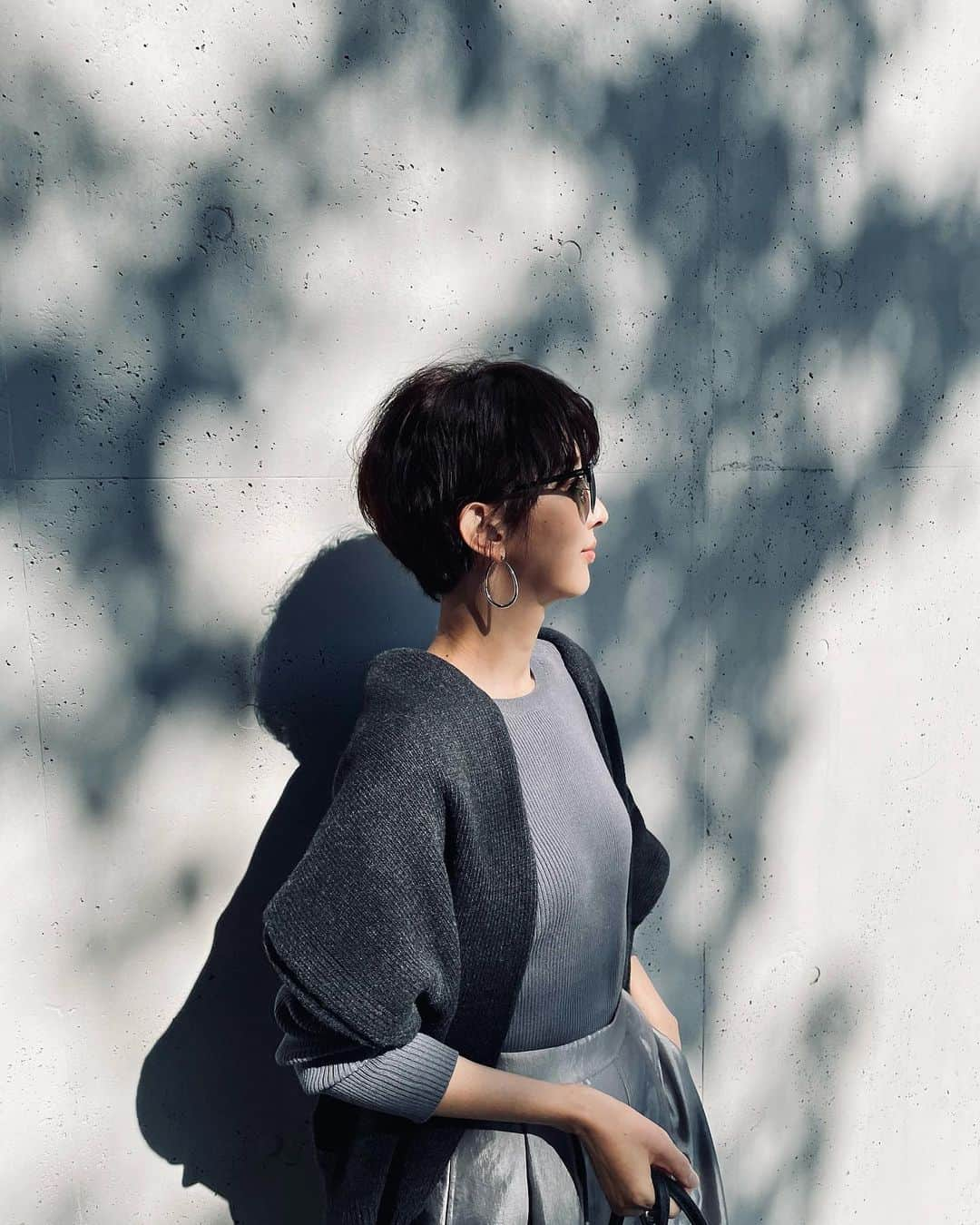 石井のり子さんのインスタグラム写真 - (石井のり子Instagram)「** gray🩶🩶  #gray #shorthair #fashion #ootd #japan」10月30日 19時52分 - noriko_nnnnn