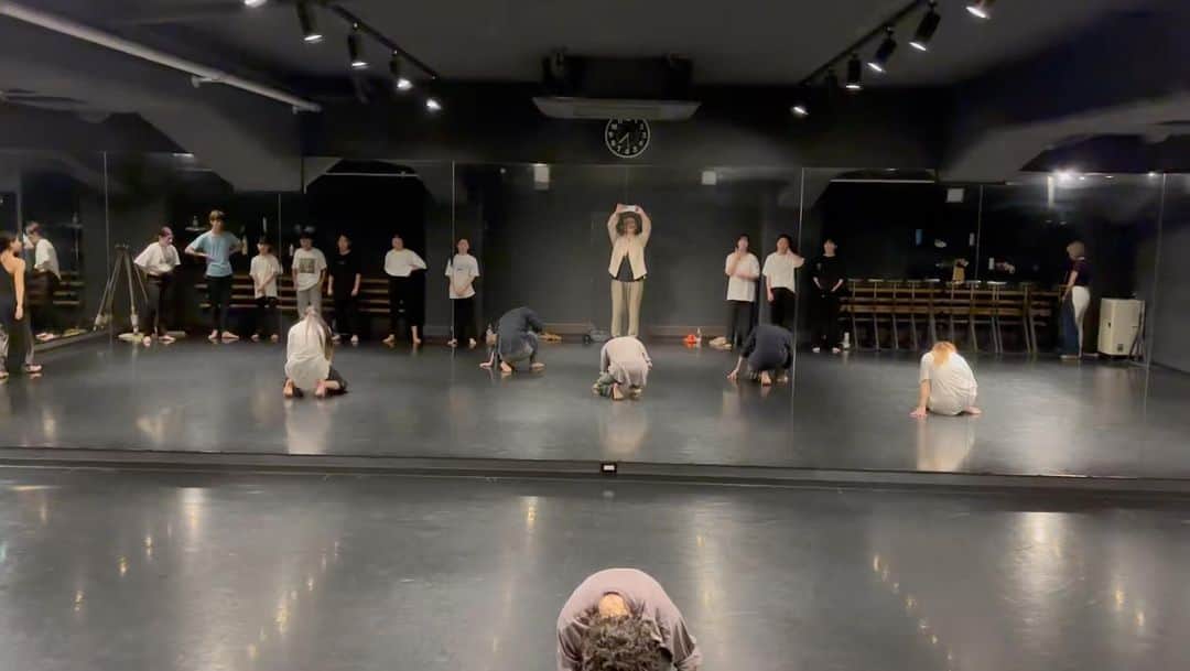 黒須洋壬のインスタグラム：「黒須洋嗣 JAZZ CLASS 2023.Oct.30  @danceworks_jpn  @xross  #losecontrol  #teddyswims  #dance #jazzdance #tokyo #japan」