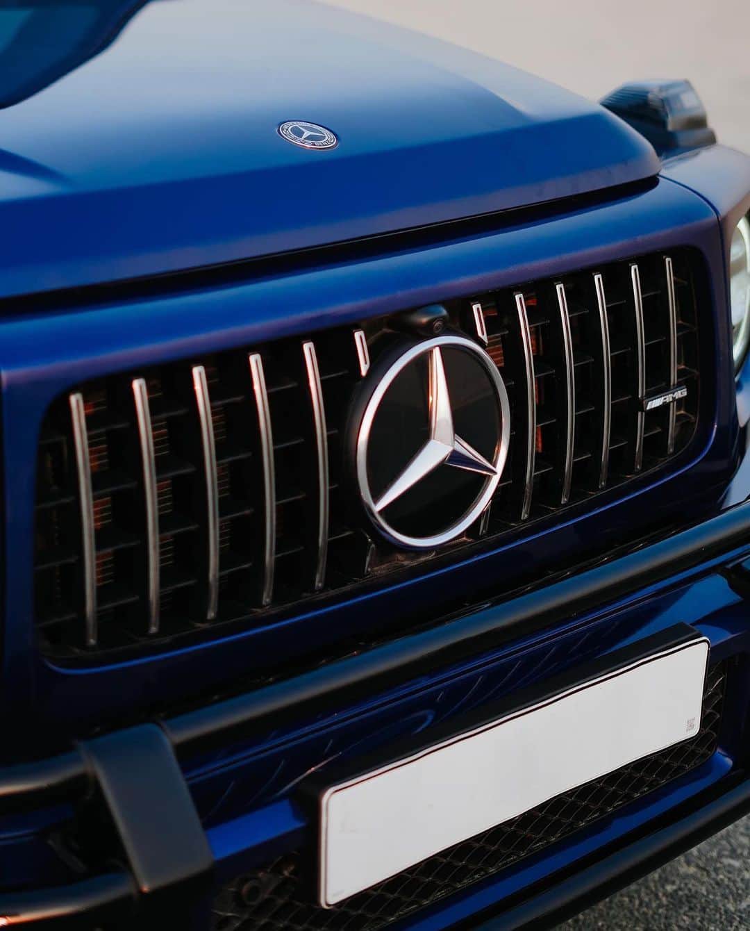 メルセデス・ベンツさんのインスタグラム写真 - (メルセデス・ベンツInstagram)「The #G63 is perfect for exploring. What would your ideal destination be?   📷 @vicecitycarrental   #MercedesBenz #MercedesAMG #MBfanphoto   [Mercedes-AMG G 63 | WLTP: Kraftstoffverbrauch kombiniert: 16,2 l/100 km | CO₂-Emissionen kombiniert: 369 g/km | mb4.me/DAT-Leitfaden]」10月30日 20時00分 - mercedesbenz