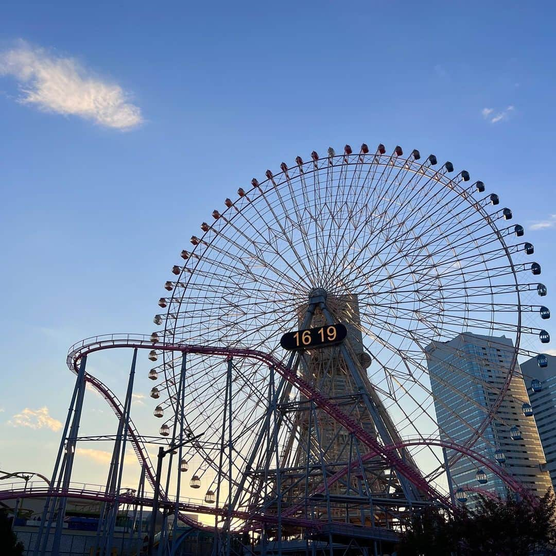 奥村真友里のインスタグラム：「YOKOHAMA〜🎡  #横浜#yokohama」