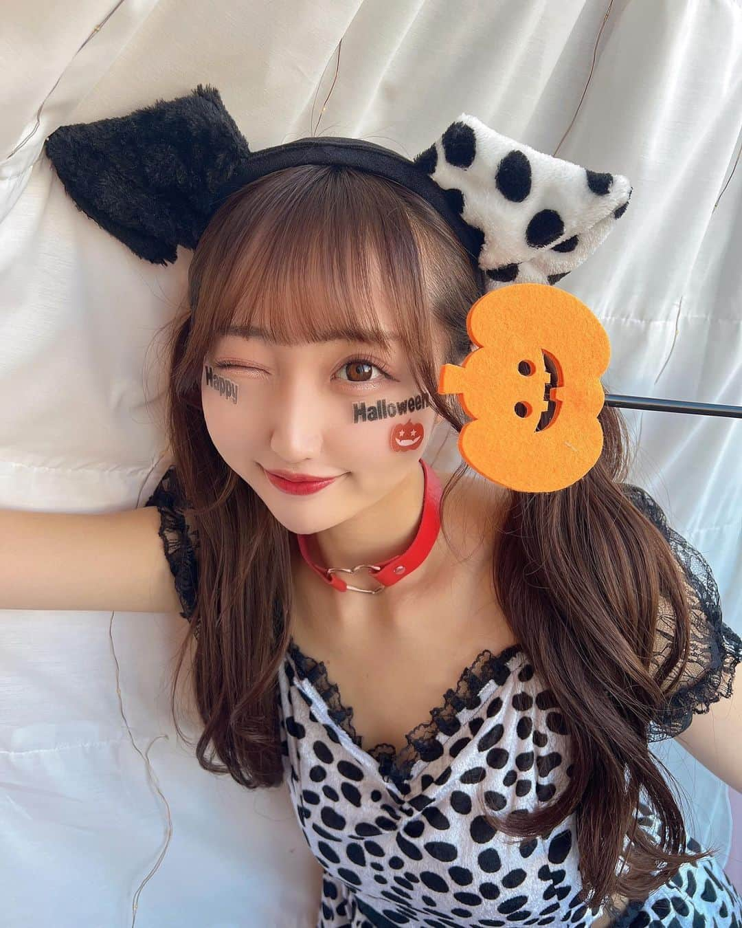 星野麻里愛のインスタグラム：「はろうぃん🎃101匹のわんちゃん👻すき？  #ハロウィンコスプレ#ハロウィン #はろうぃん#ハロウィン2023#101匹のわんちゃん」