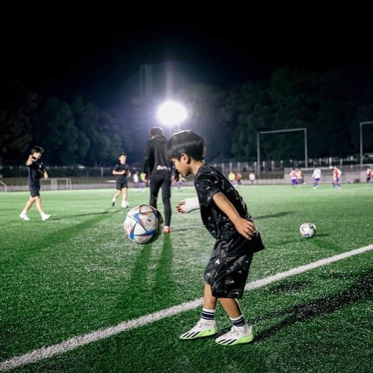 福田健人さんのインスタグラム写真 - (福田健人Instagram)「Let's Warm-up first...🏃‍♂️🔥  📸: @footgrapher / @y__stadium   WE ARE @setagayaunited   #フットボールを拡張しろ」10月30日 20時03分 - kento_fukuda_5